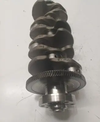 Volkswagen Touran II Crankshaft 04L 03N105212B DFG