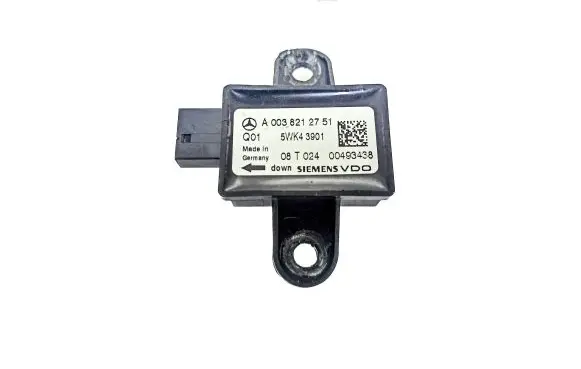 Mercedes-Benz R W251 Airbag deployment crash/impact sensor A0038212751 5WK43901 00493438