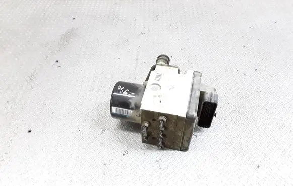 Volkswagen PASSAT B6 ABS Pump 3C0614095P