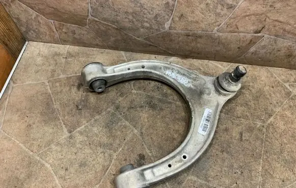 BMW 6 G32 Gran Turismo Front lower control arm/wishbone 686118502