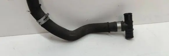Volvo V70 Turbo air intake inlet pipe/hose 31657416