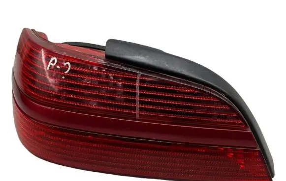 Peugeot 406 Rear/tail lights 9630365077