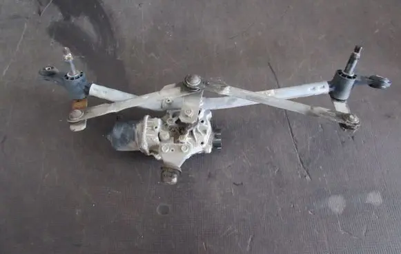 Dacia Dokker Front wiper linkage 3003C014