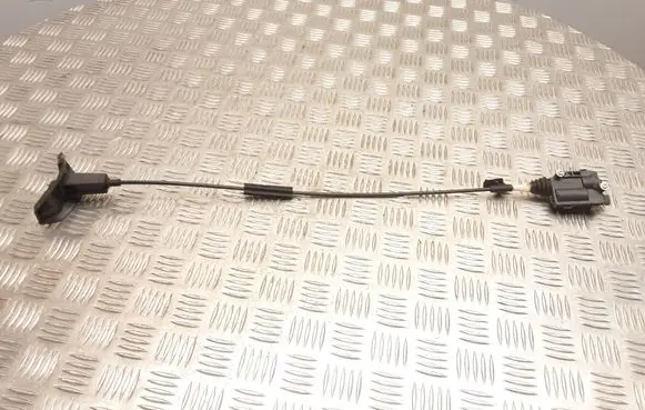 Opel Corsa D Fuel tank cap lock 13111599