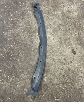 KIA Sorento Front bumper splitter molding 865803E000