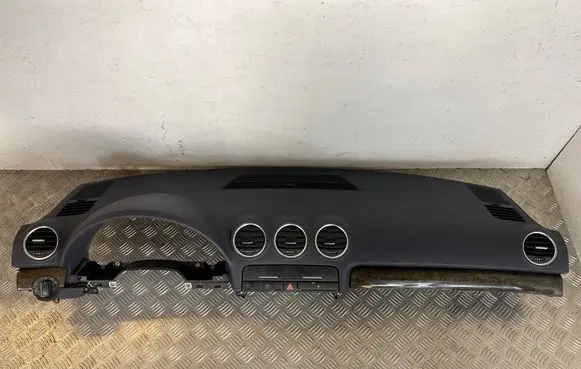 Audi A4 S4 B6 8E 8H Dashboard 8H1857041F 8E0880204C