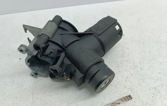 Mercedes-Benz A W168 Ignition lock 1680