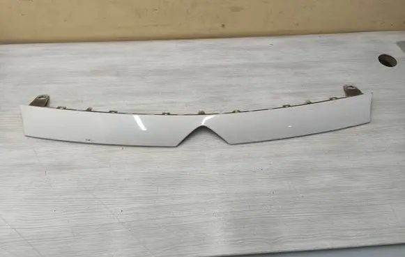 Citroen Berlingo Front bumper upper radiator grill 9810964377