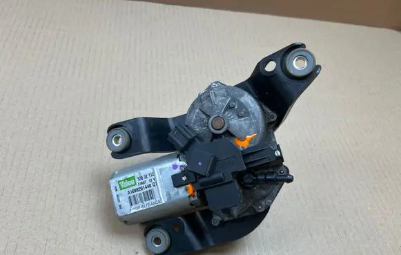 Mercedes-Benz B W245 Rear window wiper motor A1698201440