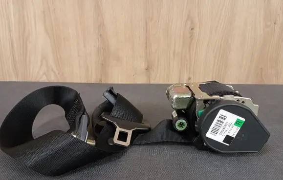 Mercedes-Benz SLK R170 Front seatbelt 1708601085 A1708601085