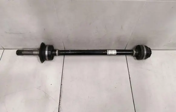 BMW X4 G02 Rear driveshaft 8689568
