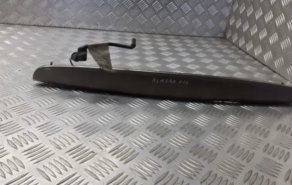 Nissan Almera N16 Rear window tailgate spoiler BRAK