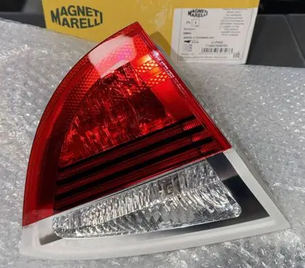BMW 3 E90 E91 Tailgate rear/tail lights 63217160063