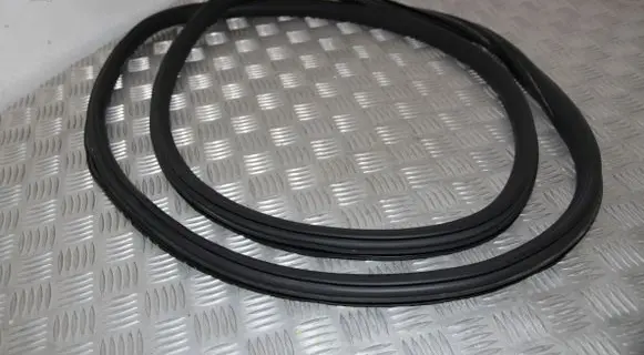 Volkswagen Caddy Front door rubber seal 2K0837911H