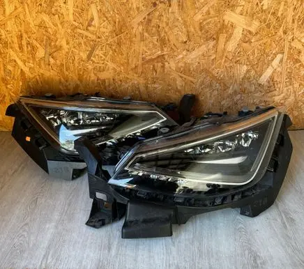 Seat Arona Headlights/headlamps set 6F1941008C