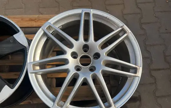 Audi A6 C7 R19 alloy rim 4G0601025BR