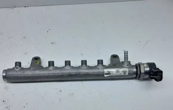Audi A5 Sportback 8TA Fuel main line pipe 057130764H