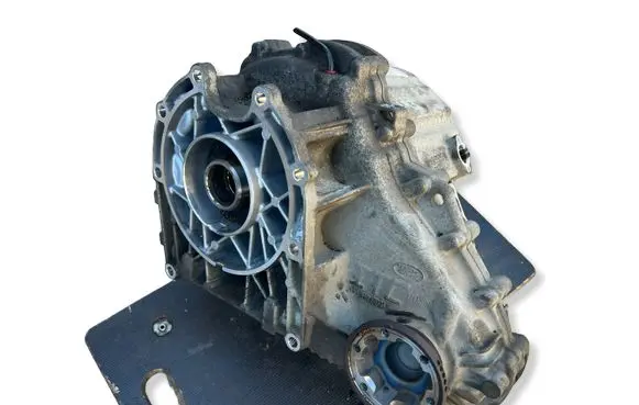 Land Rover Discovery 3 - LR3 Gearbox transfer box case 8451228031