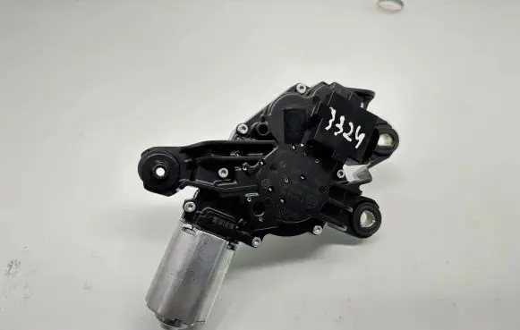 Volkswagen Polo V 6R Rear window wiper motor 5K6955711B 0390201216