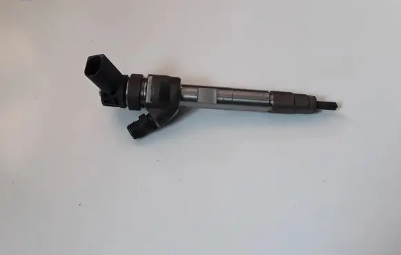Mini Cooper Countryman R60 Fuel injector 8514146