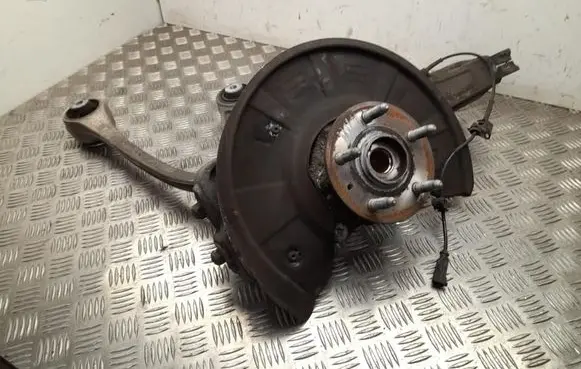 Tesla Model S Front wheel hub 103060500D