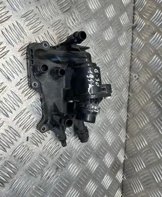 BMW 5 G30 G31 Thermostat/thermostat housing 11997711 8576288