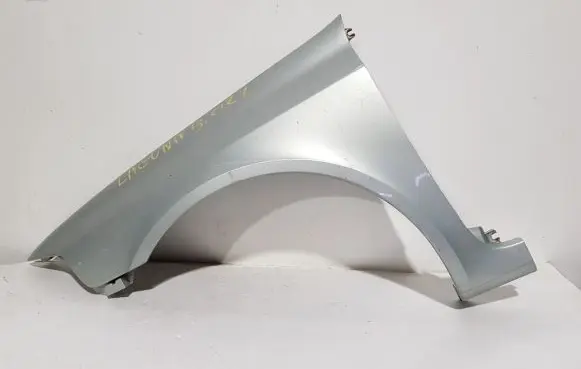 Renault Laguna II Fender 7700417588
