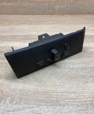 BMW 5 E60 E61 Light switch 6953735 015640