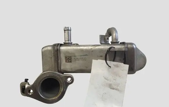 Nissan X-Trail T31 EGR valve cooler 147350678R