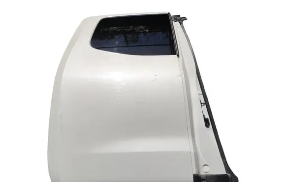 Nissan King Cab, Navara Rear door 