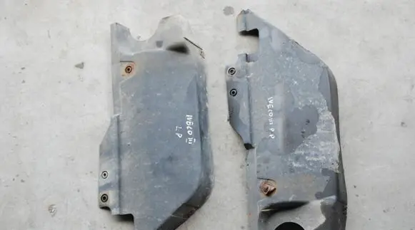 Iveco Daily 35.8 - 9 Engine splash shield/under tray
