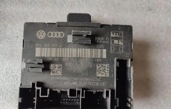 Audi A4 S4 B8 8K Door control unit/module 8T0959793Q 8T0959793F