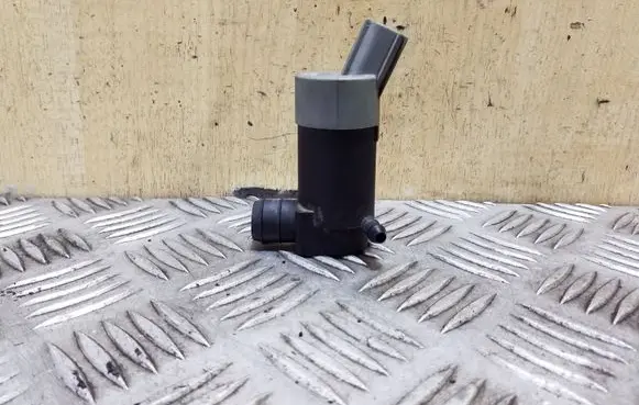Jaguar XF X250 Windscreen/windshield washer pump