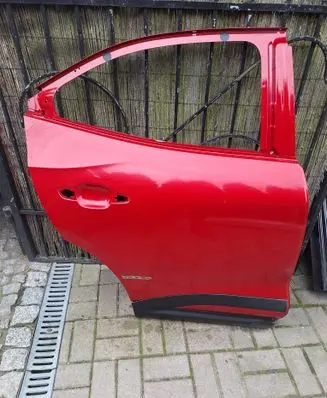 Opel Mokka B Rear door