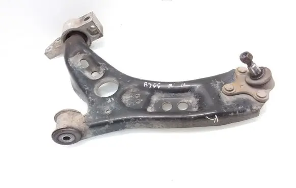 Skoda Octavia Mk2 (1Z) Front lower control arm/wishbone