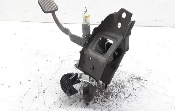 Clutch pedal