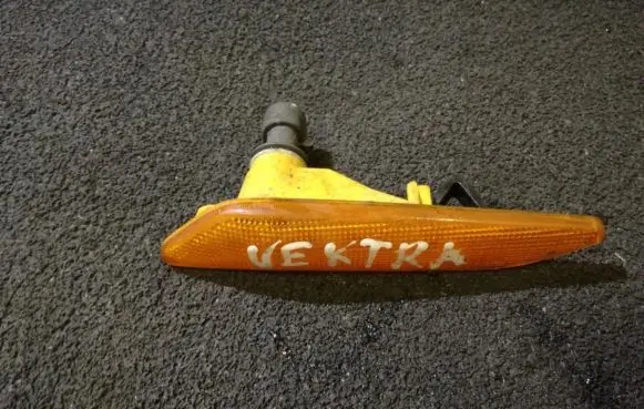 Alfa Romeo 156 Front fender indicator light 02.131.00.0