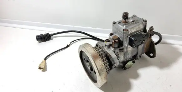 Audi 100 S4 C4 Fuel injection high pressure pump 046130108A 0460415998