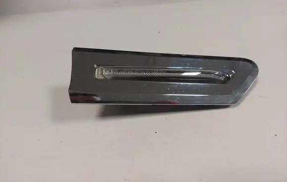 BMW 7 F01 F02 F03 F04 Front fender indicator light 7203372