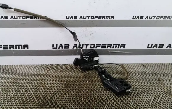 Renault Captur Rear door lock 825018499R 40717207