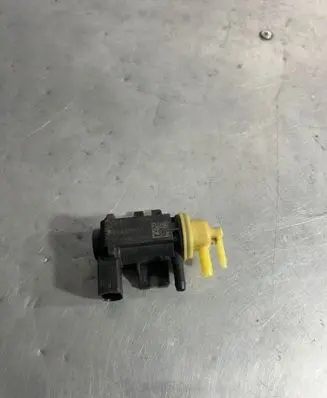 Audi A1 Turbo solenoid valve 1K0906627B 28094 4011464A