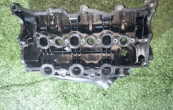 Jaguar S-Type Rocker cam cover JUT113276