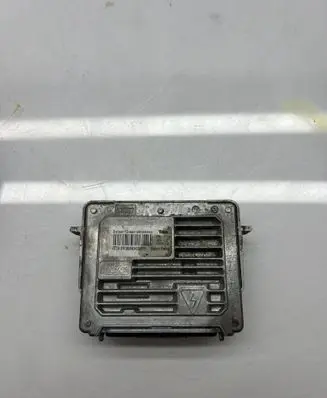 Volvo V70 Xenon control unit/module 89089352