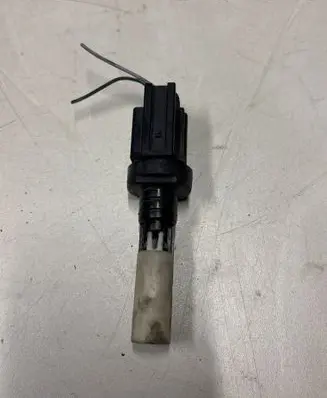 Ford S-MAX Windshield washer fluid level sensor 0022935