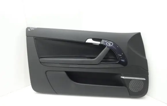 Audi A3 S3 8P Front door card panel trim 