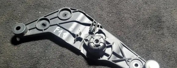 BMW 5 F10 F11 Engine bonnet (hood) release handle 9114003
