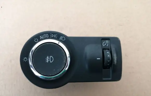 Opel Cascada Light switch 13292028