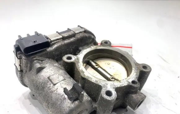 Mercedes-Benz CLA C117 X117 W117 Engine shut-off valve A2701410025