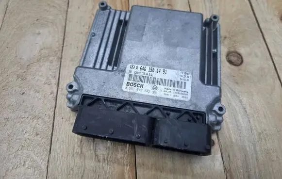 Mercedes-Benz C W203 Engine control unit/module A6461501491