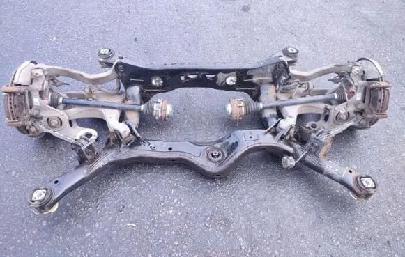 Audi A4 S4 B5 8D Rear axle beam 